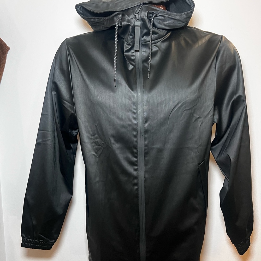 Rains Men's Sleek Black Raincoat